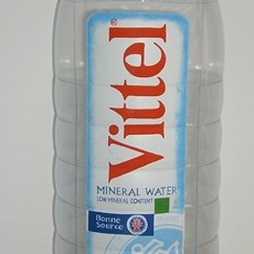 vittel mineral watera