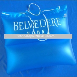 PILLOW-CUM-BAG -1