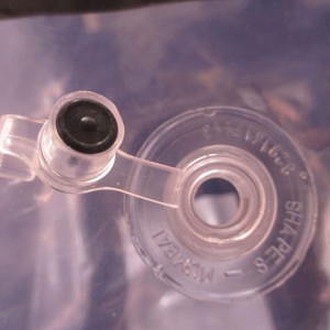 Special double lid valves for easyquick inflation