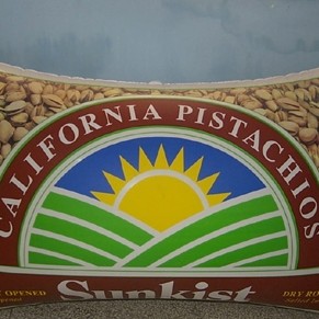 shape_inflatables_Pouches_6-300x142